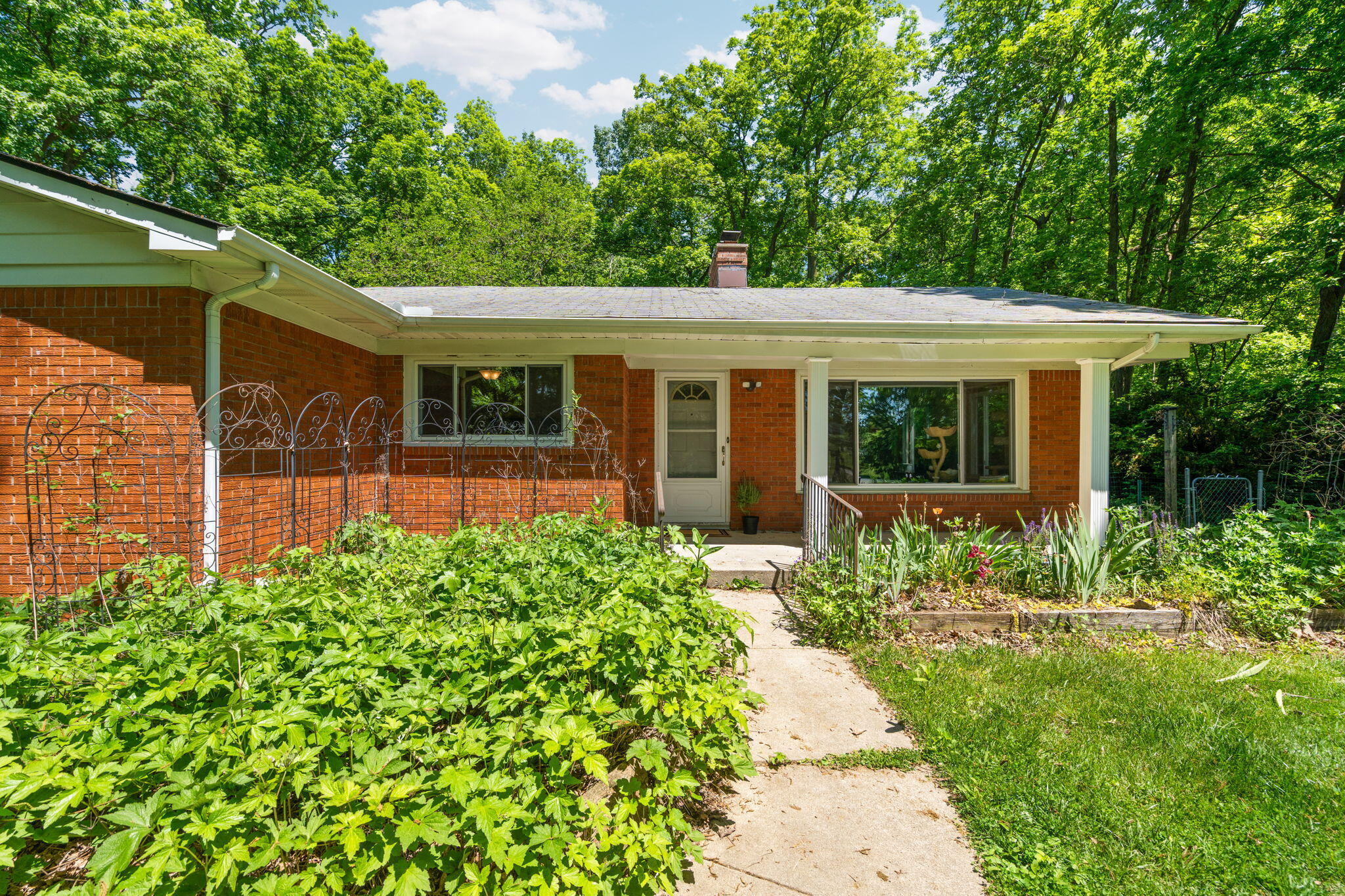 4271 Willis Road