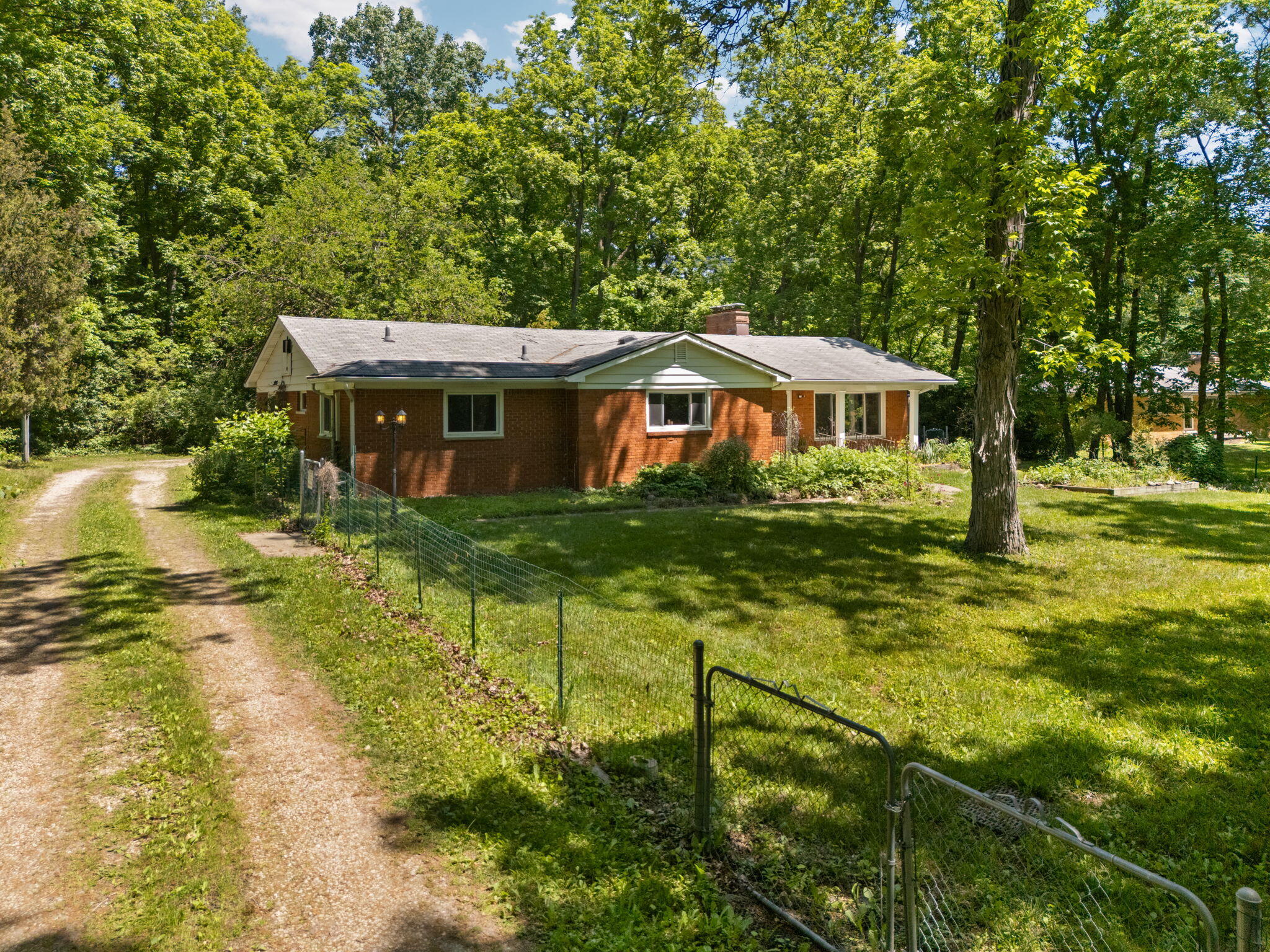 4271 Willis Road
