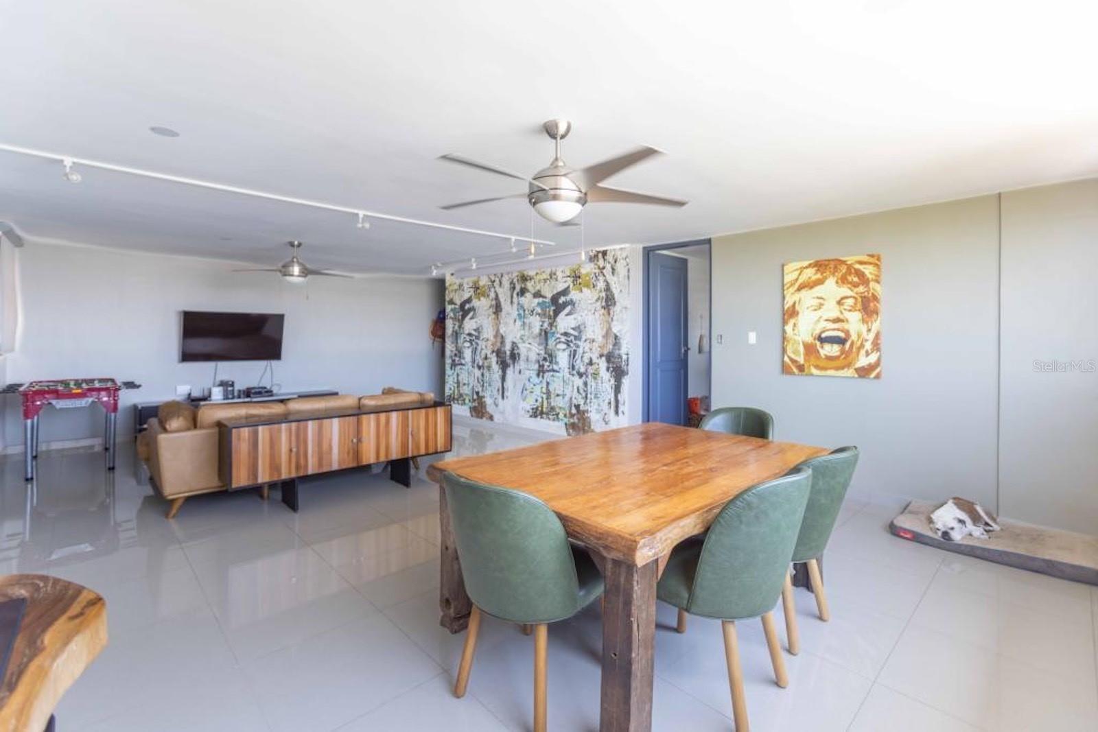 2306 CALLE LAUREL #APT 11B