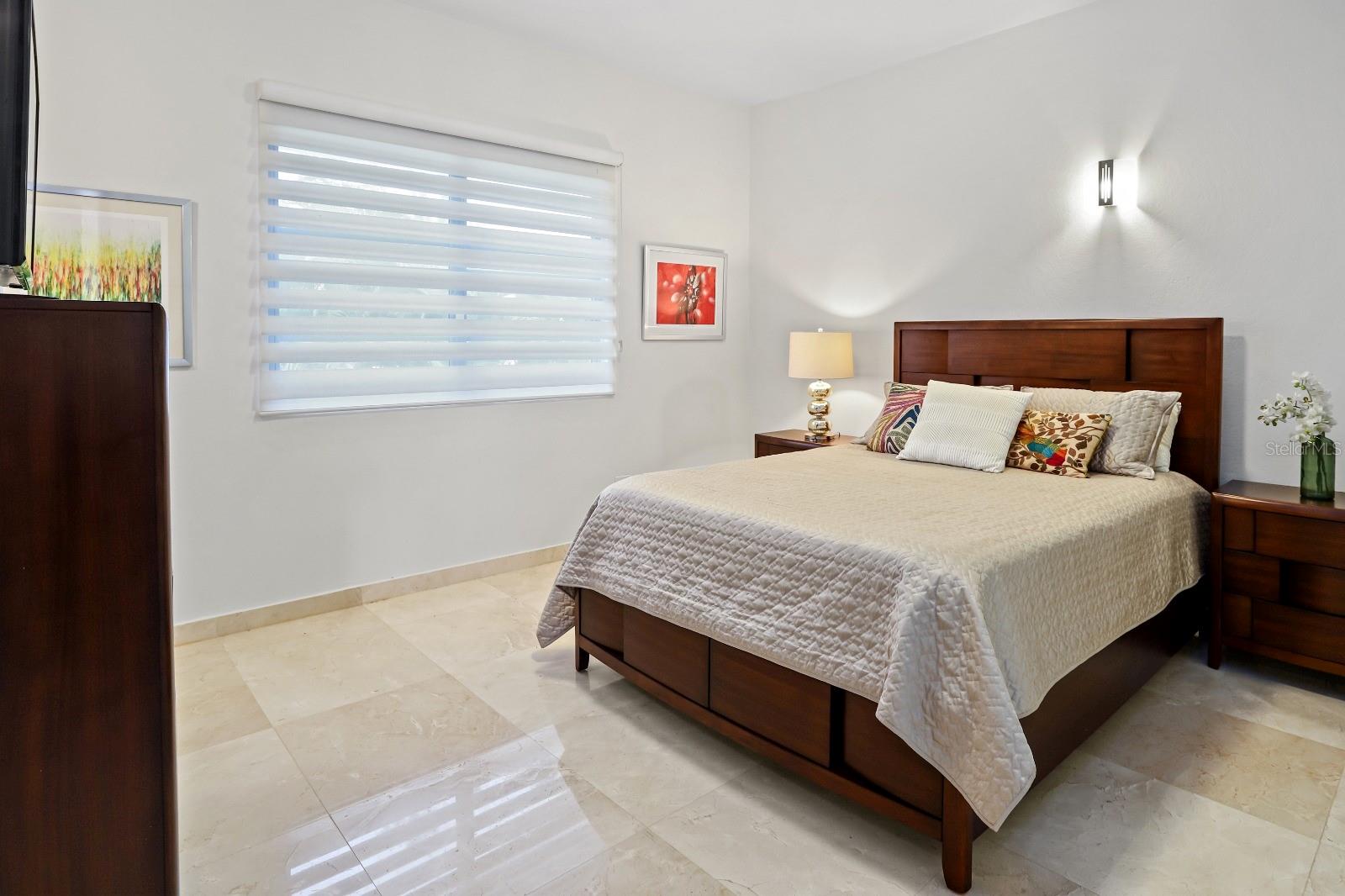 K-8 TERRACE ST., GARDEN HILLS