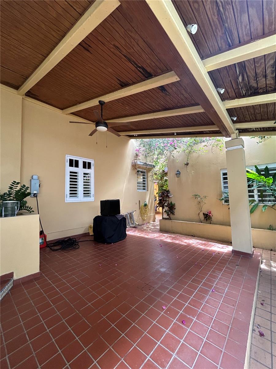 1510 CALLE MIRSONIA