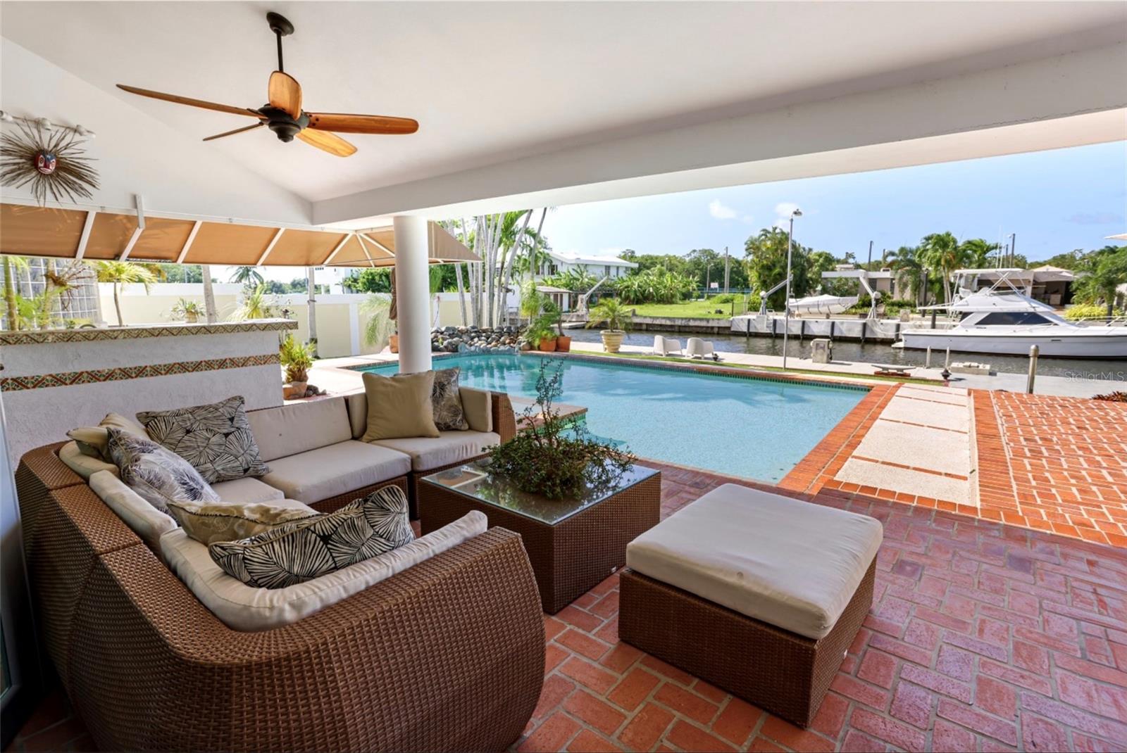 Calle Malaga E-17 VISTAMAR MARINA