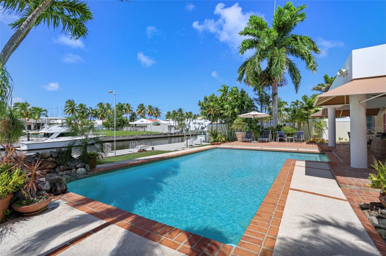 Calle Malaga E-17 VISTAMAR MARINA