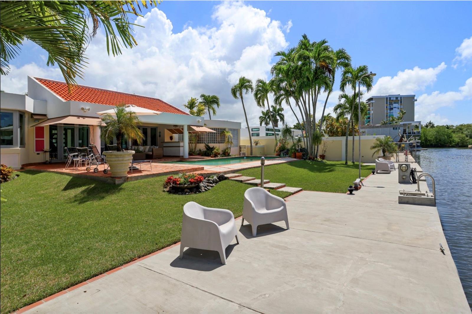 Calle Malaga E-17 VISTAMAR MARINA