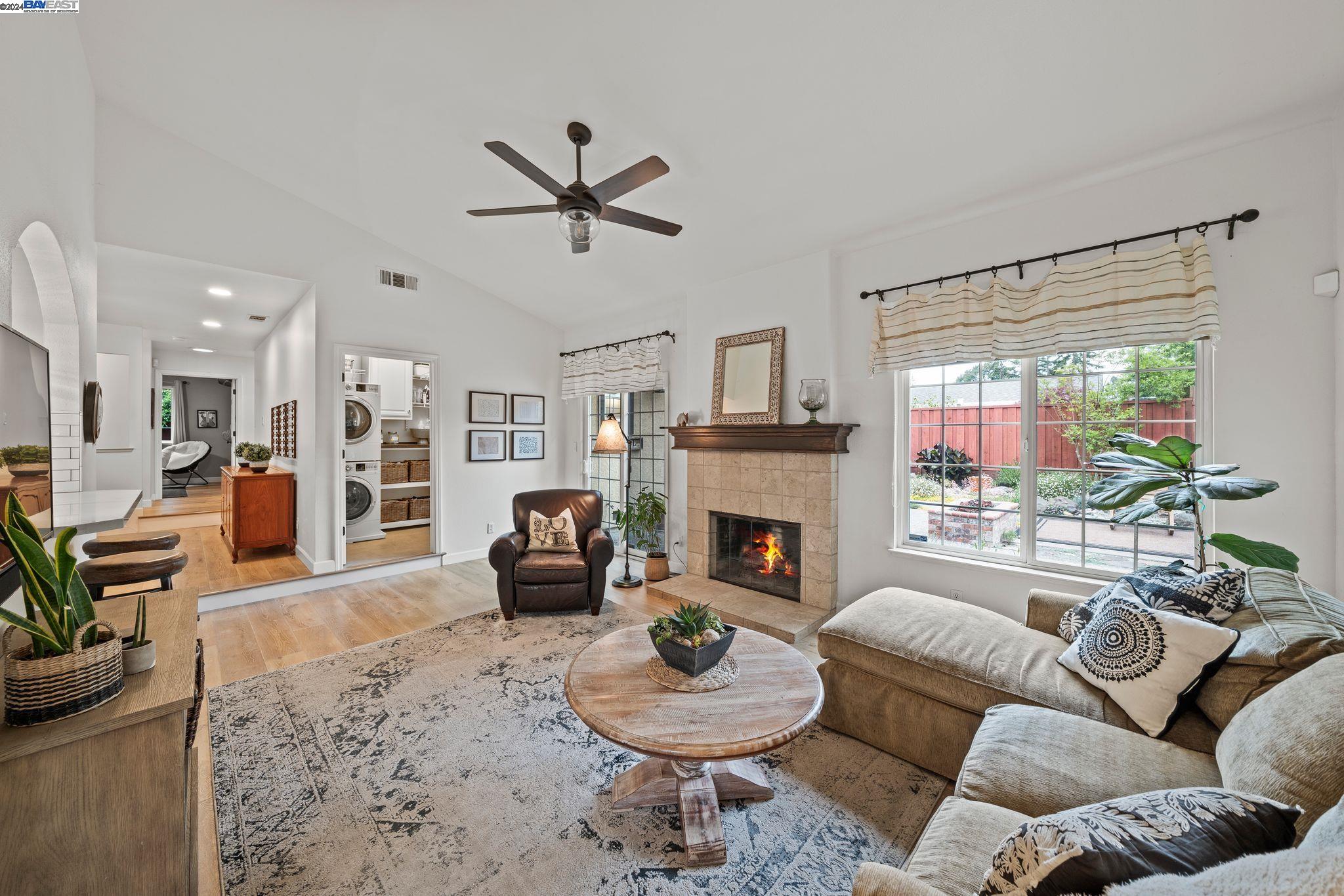 3299 Runnymede Ct