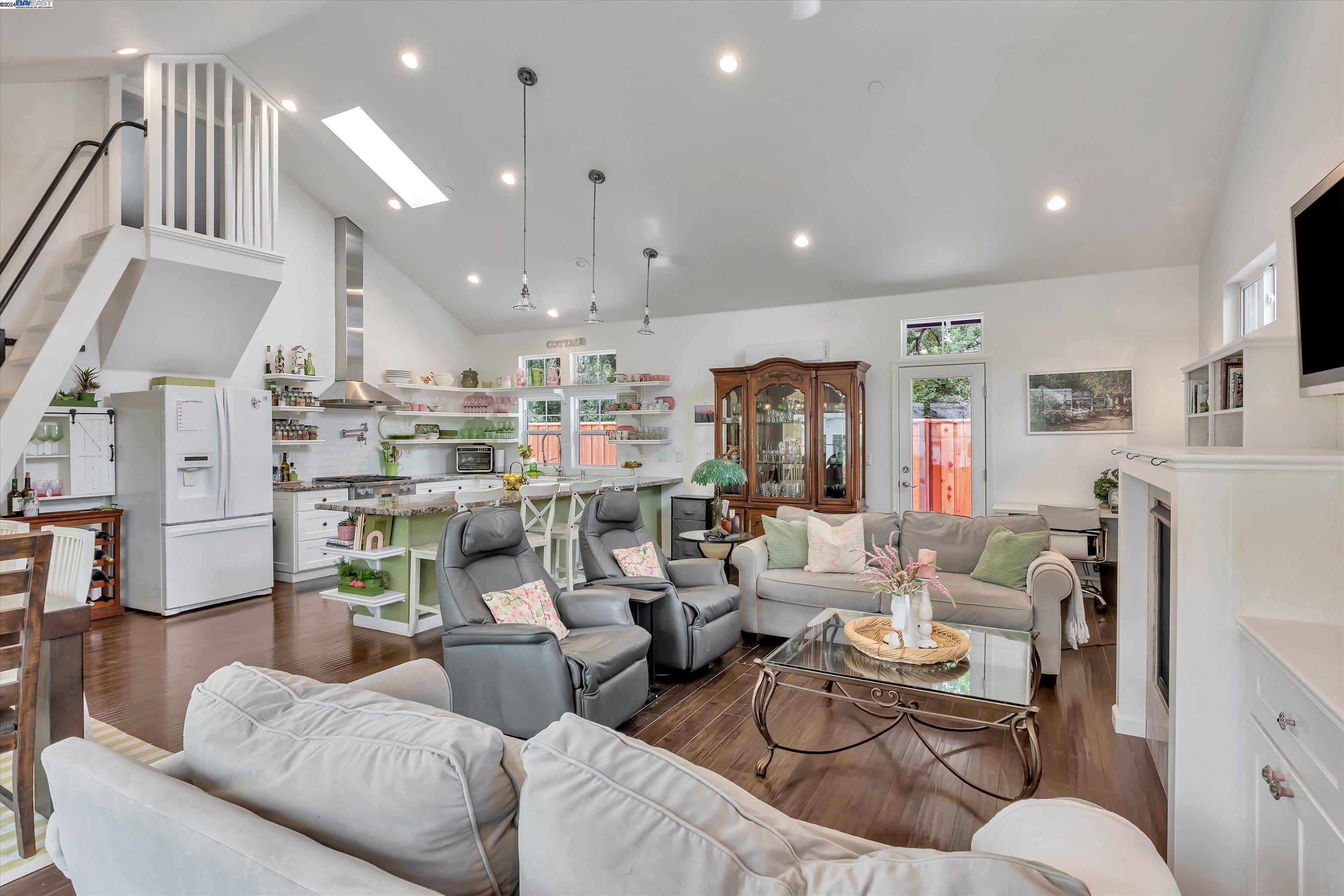 2727 Danville Blvd