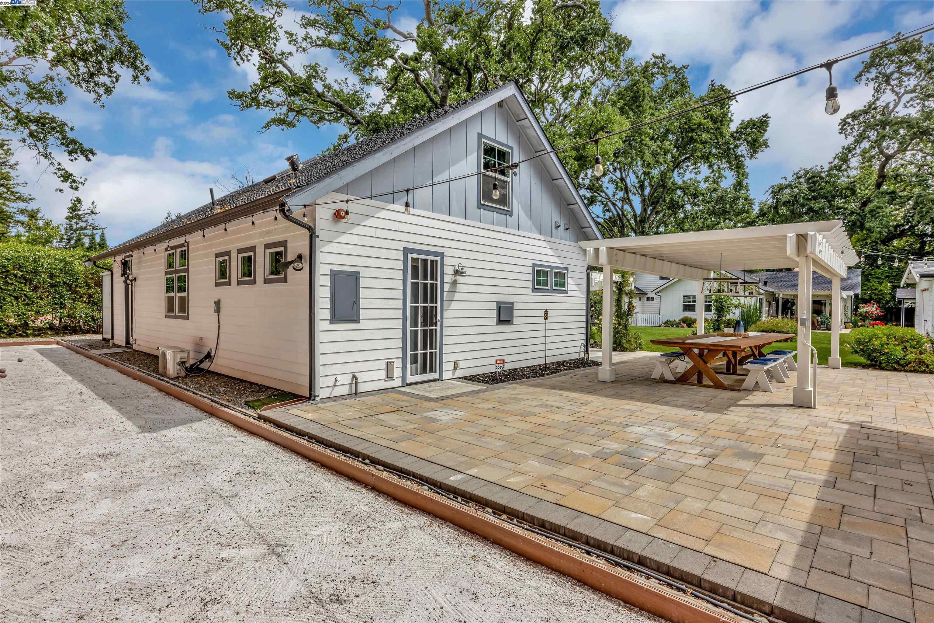2727 Danville Blvd
