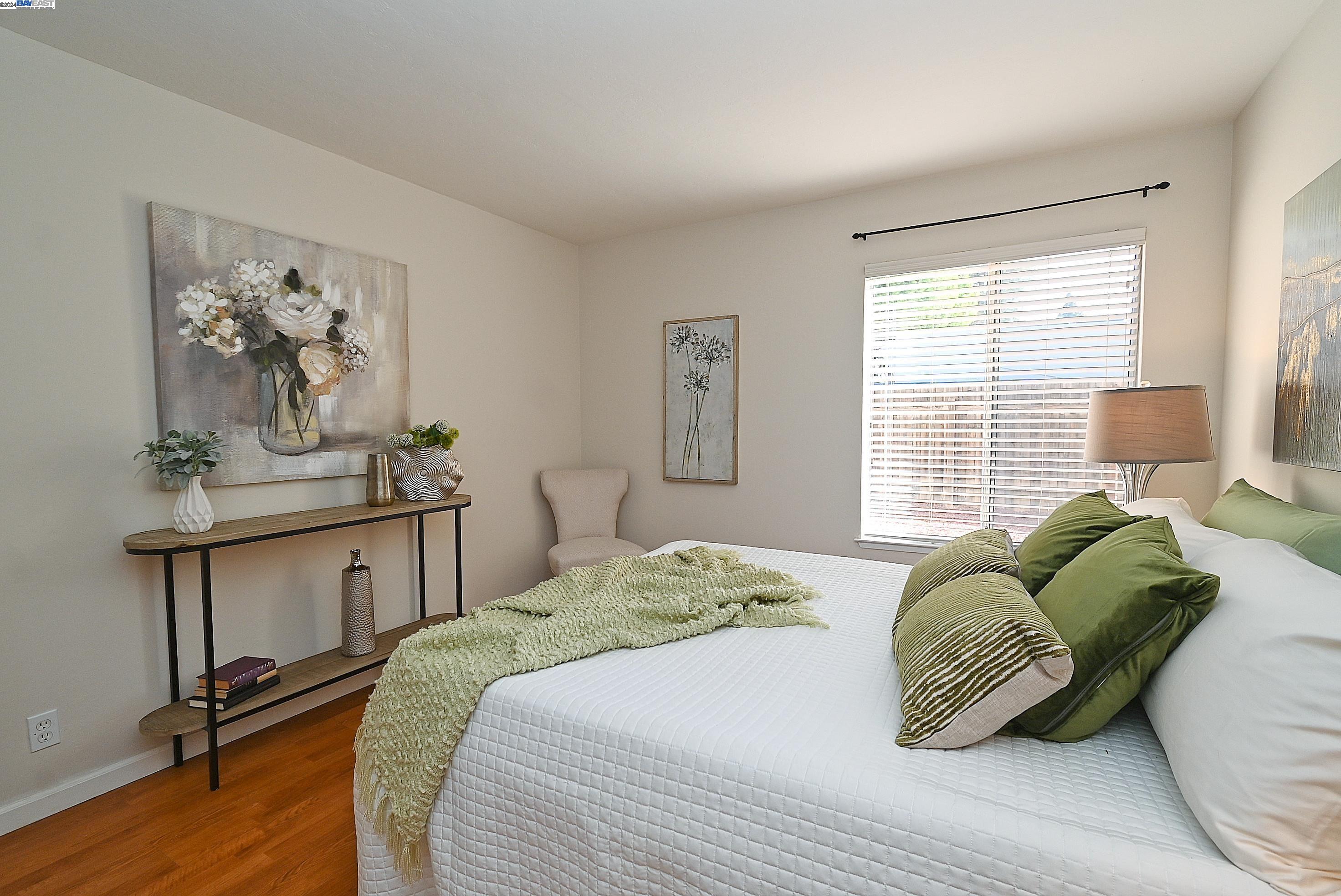 975 Murrieta Blvd # 25