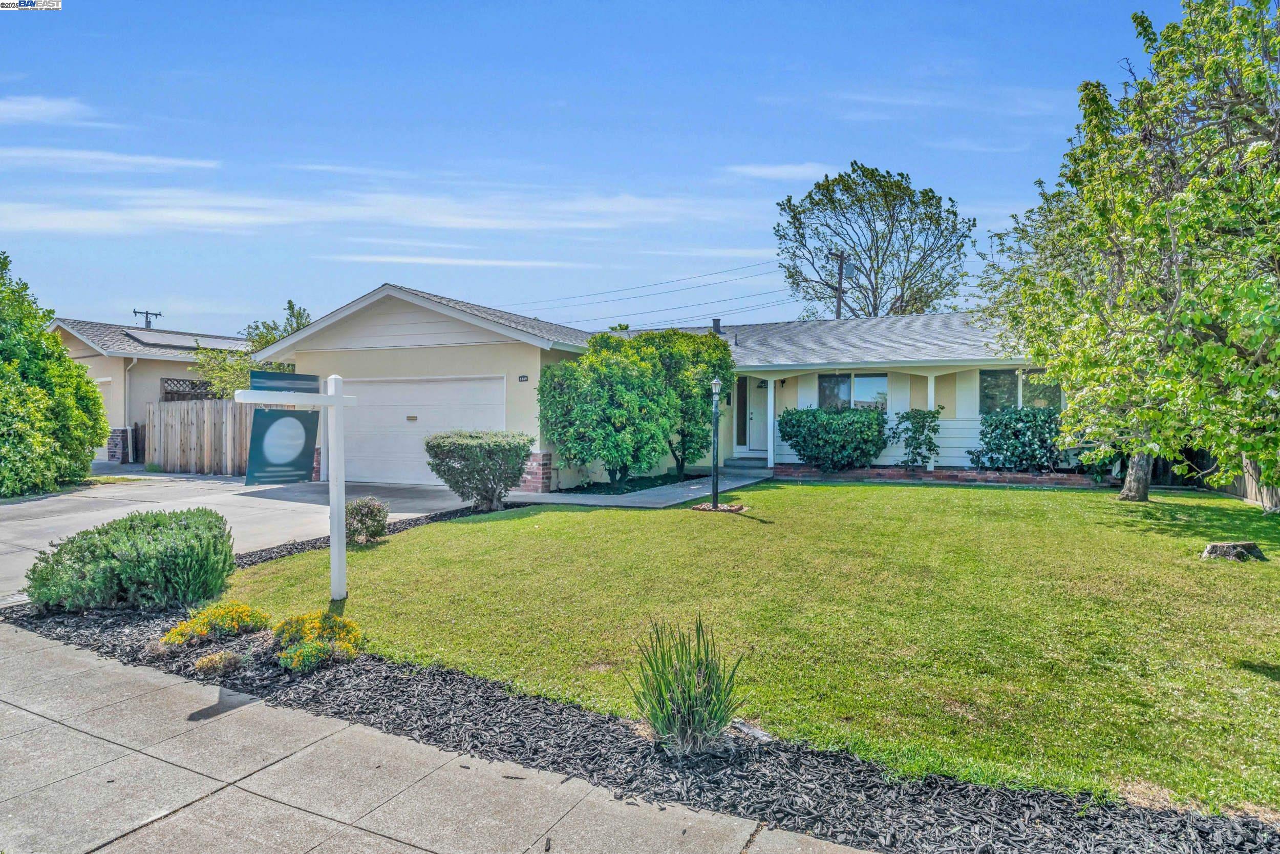 5149 Irene Way