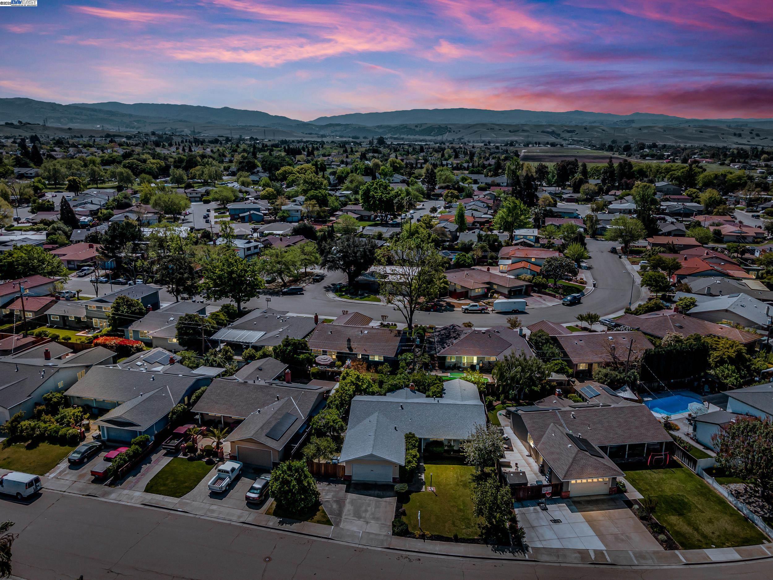 5149 Irene Way