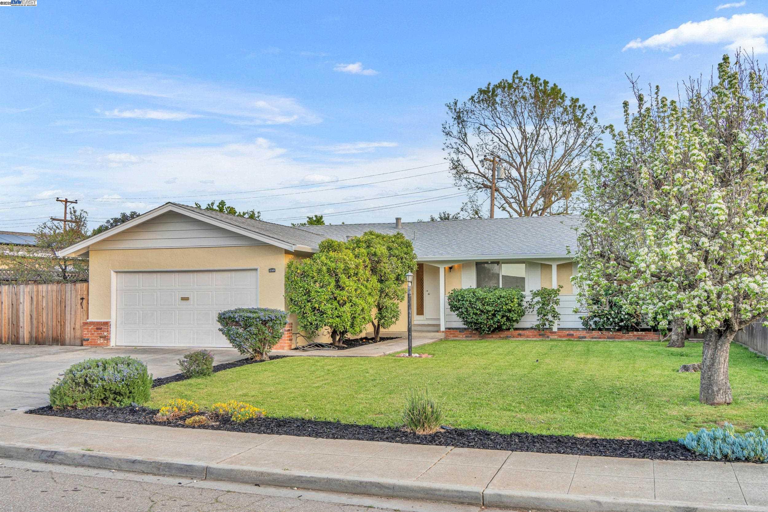5149 Irene Way