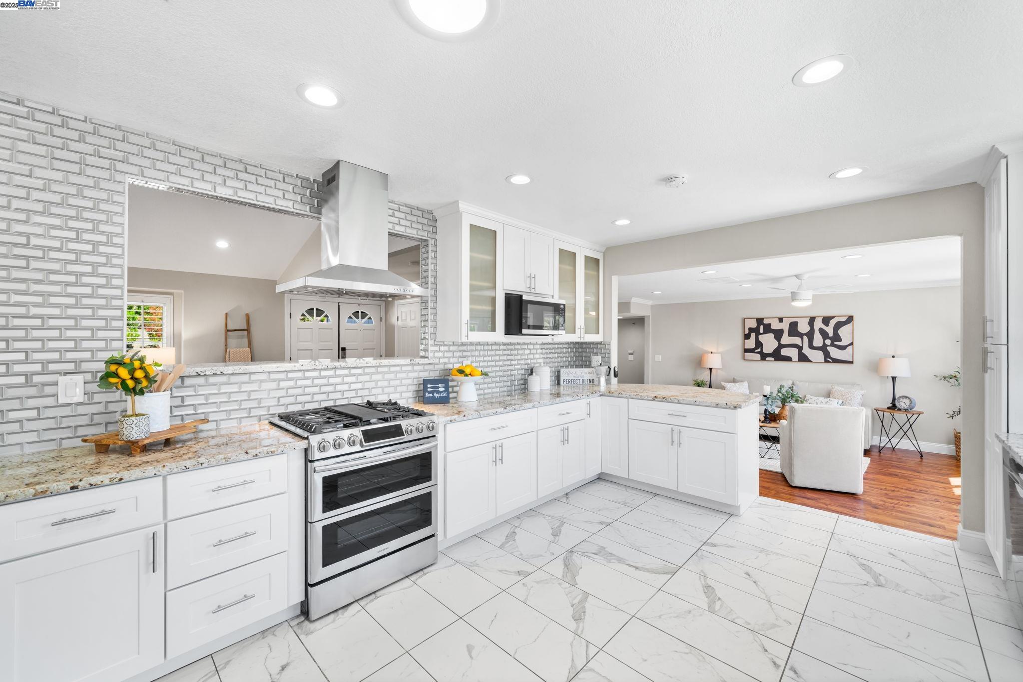 7638 Coral Way