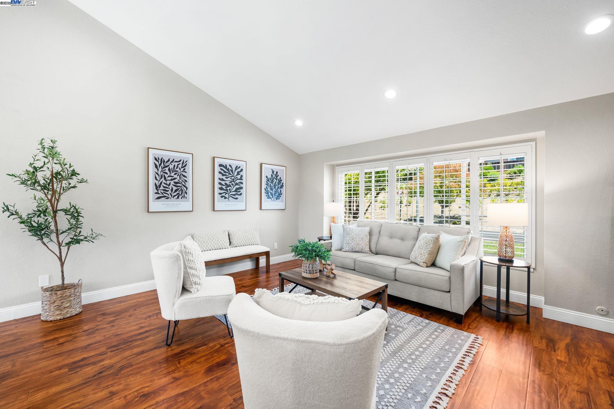 7638 Coral Way