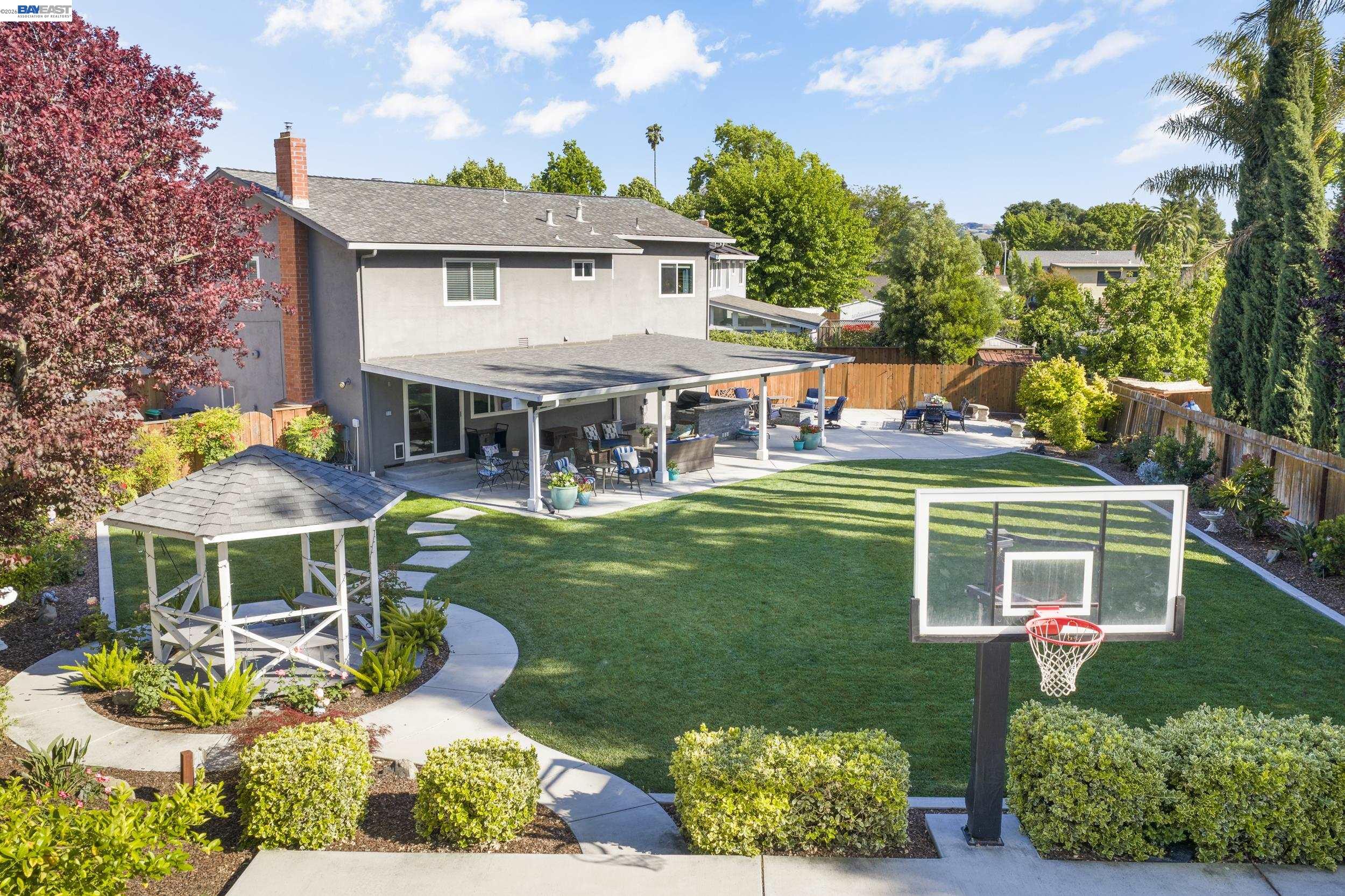 3668 Chelsea Ct