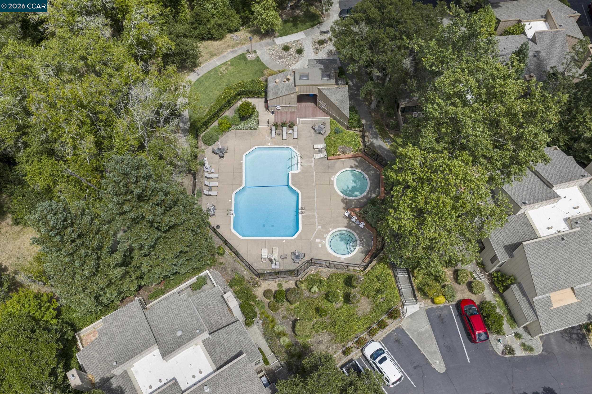 28 Curlew Way
