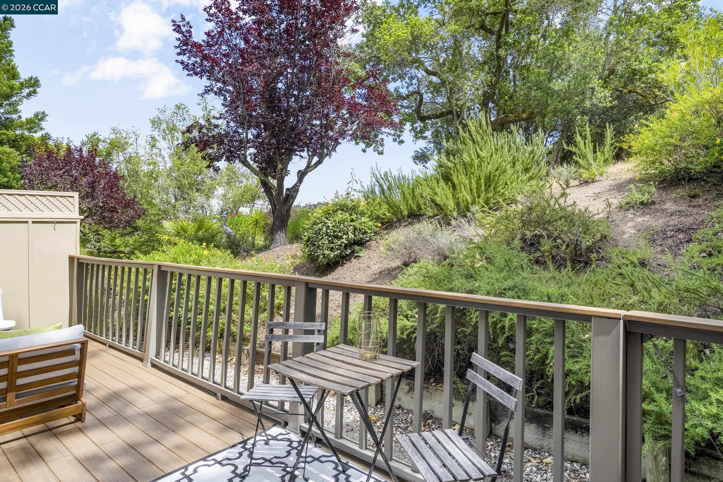 28 Curlew Way