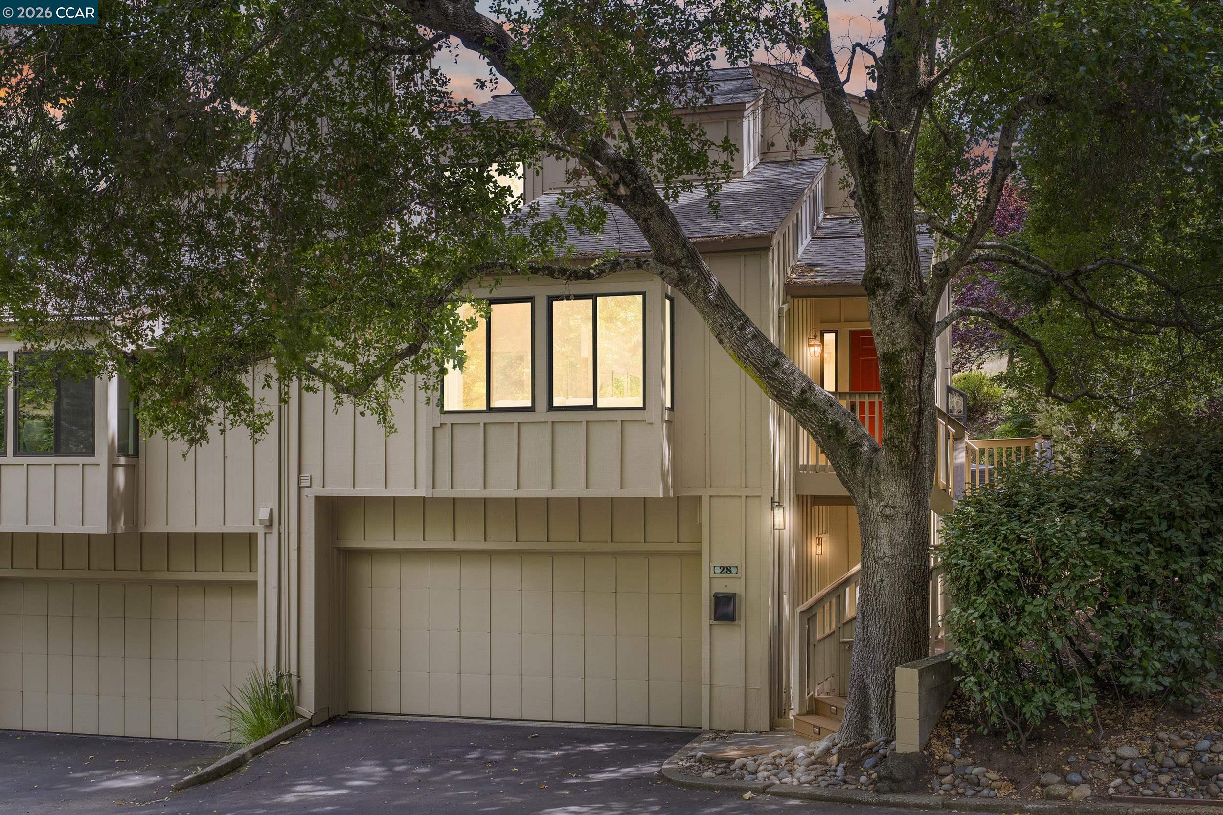 28 Curlew Way