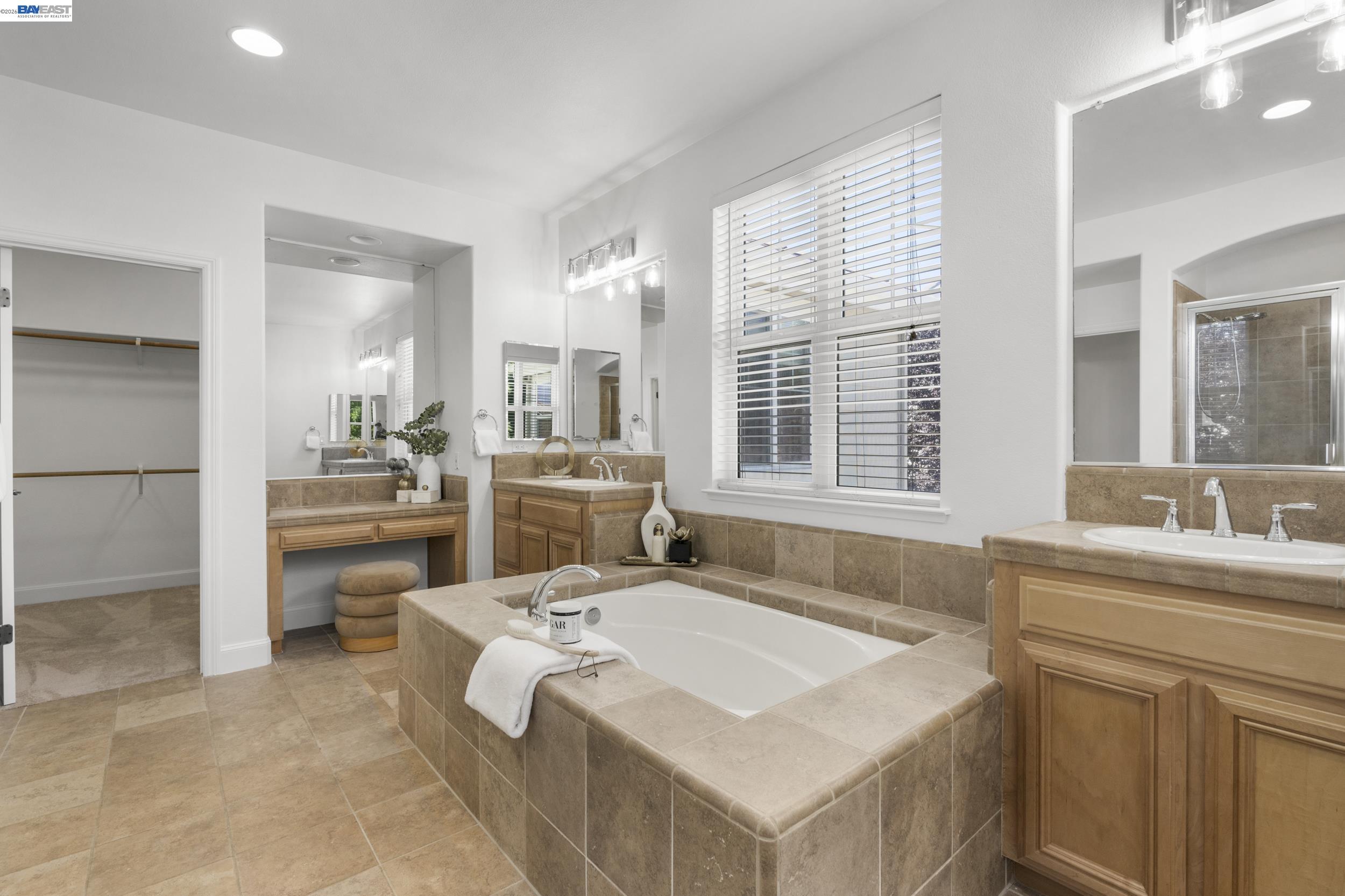 5698 Carnegie Way