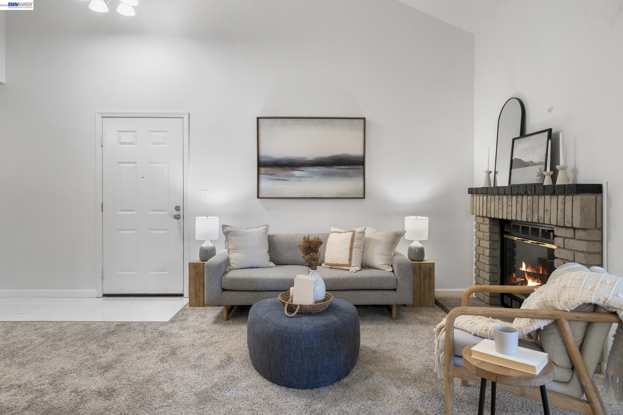 3318 Smoketree Commons Dr