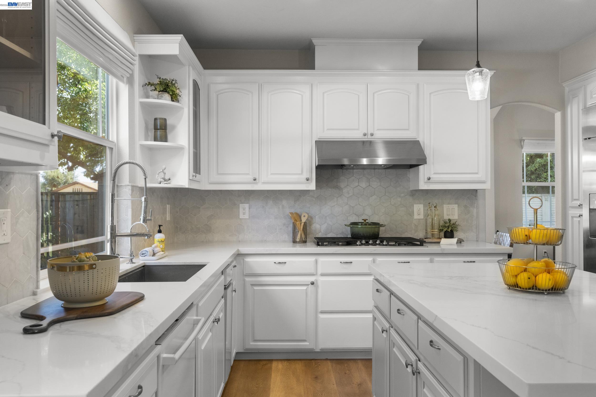 5510 Calico Ln