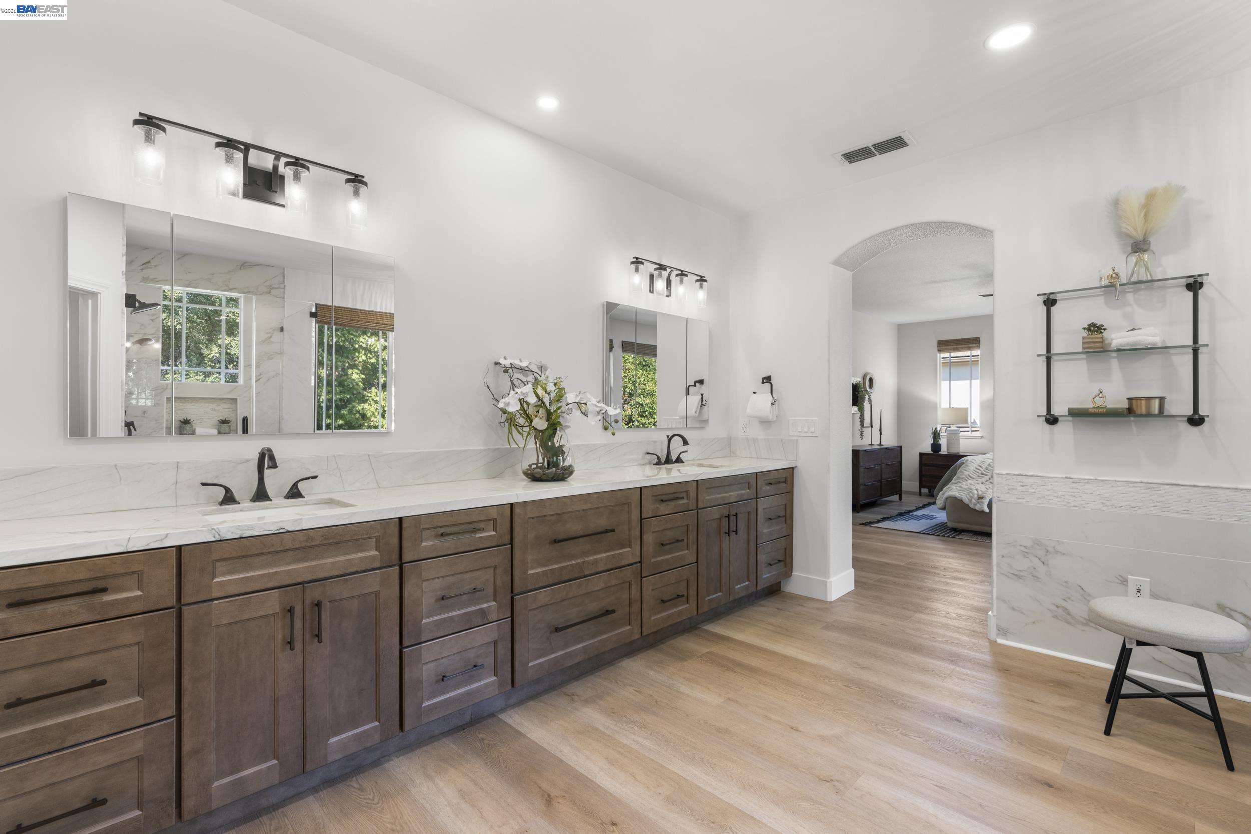 5510 Calico Ln