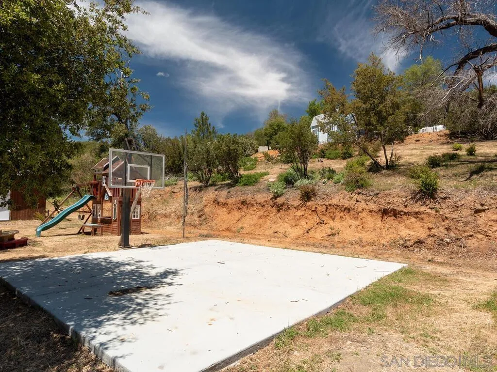 6050 Engineers Road