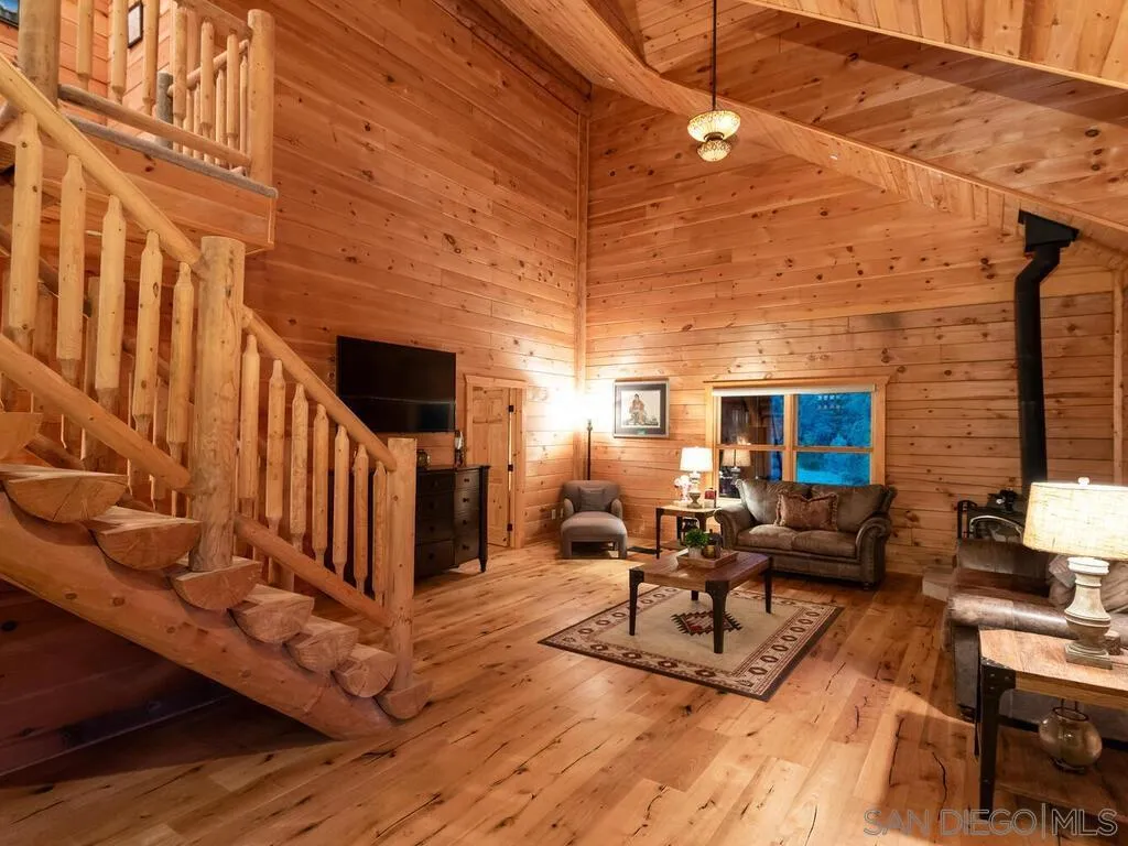 1068 W Incense Cedar Road