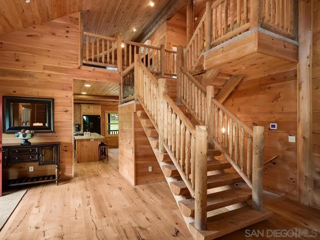 1068 W Incense Cedar Road