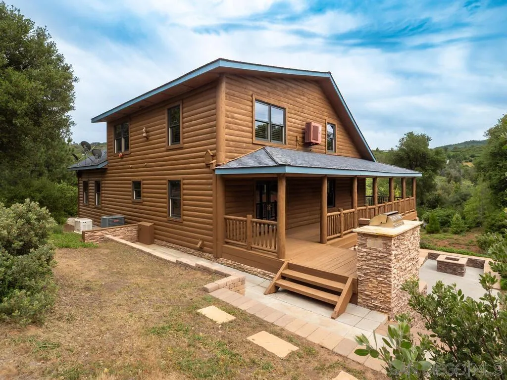 1068 W Incense Cedar Road