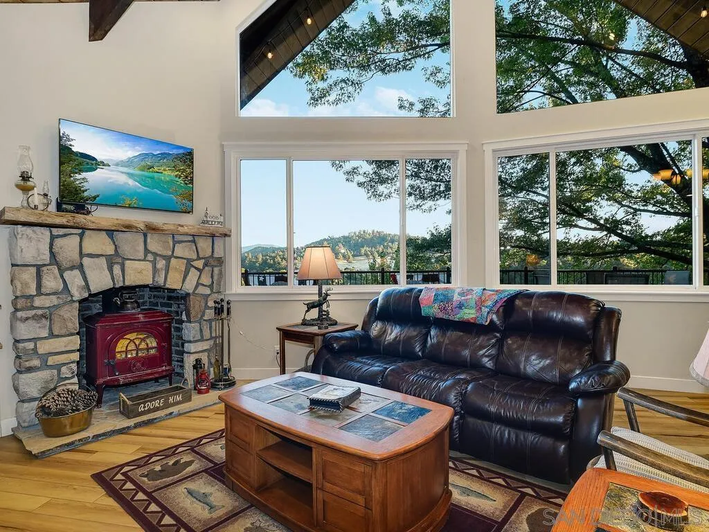 1209 Farmer Road