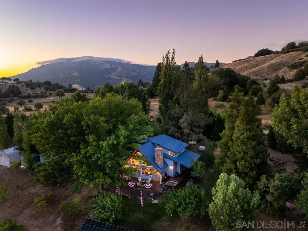 1209 Farmer Road
