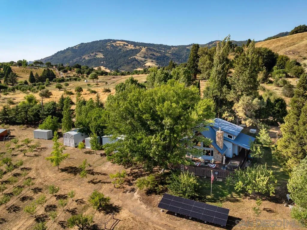 1209 Farmer Road