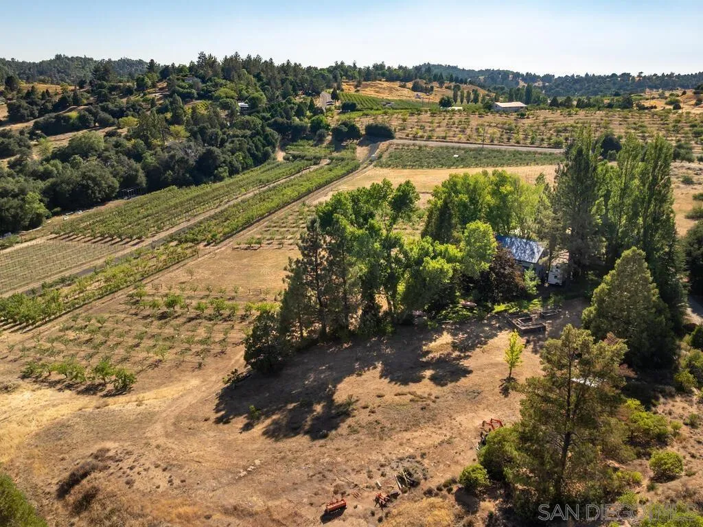 1209 Farmer Road