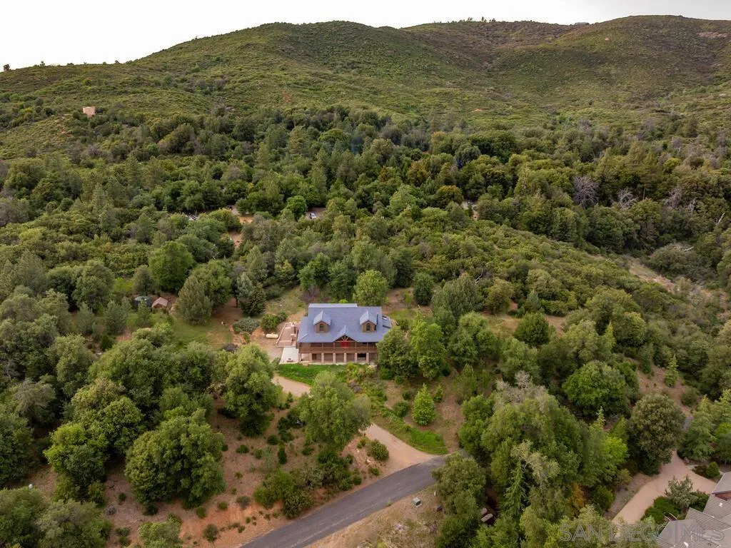 1068 W Incense Cedar Road