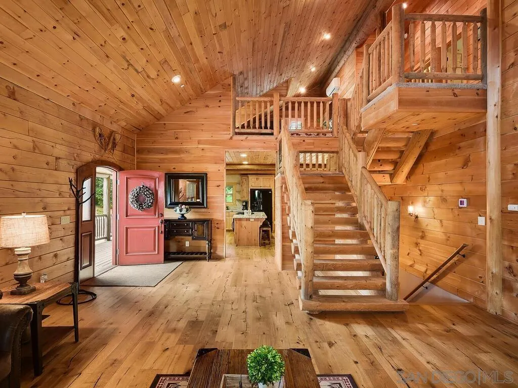 1068 W Incense Cedar Road