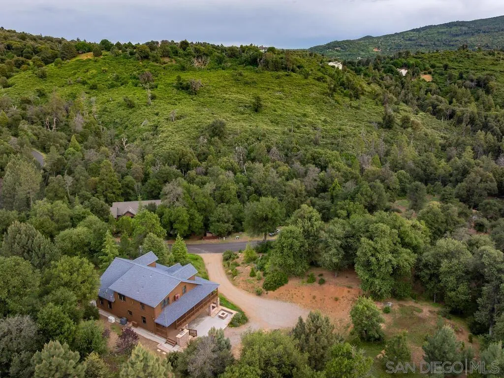 1068 W Incense Cedar Road