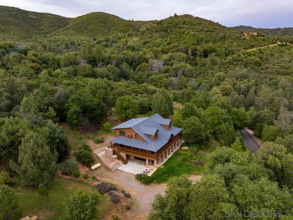 1068 W Incense Cedar Road