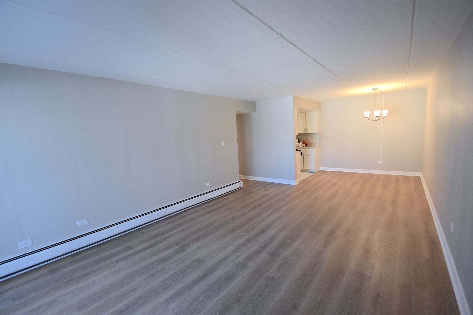 7920 WOODGLEN Lane Unit: 201