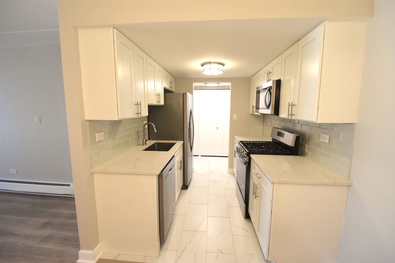 7920 WOODGLEN Lane Unit: 201