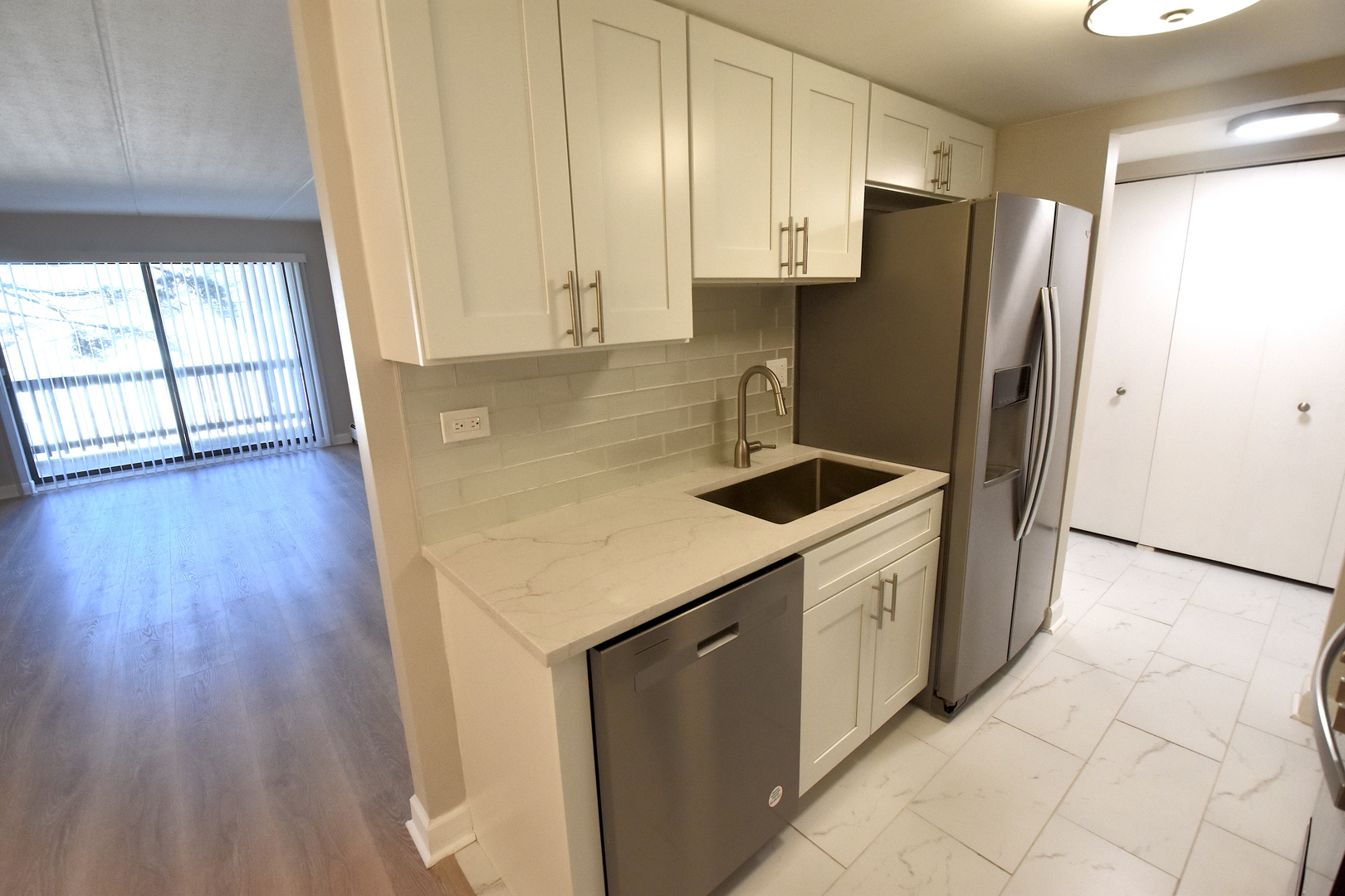 7920 WOODGLEN Lane Unit: 201