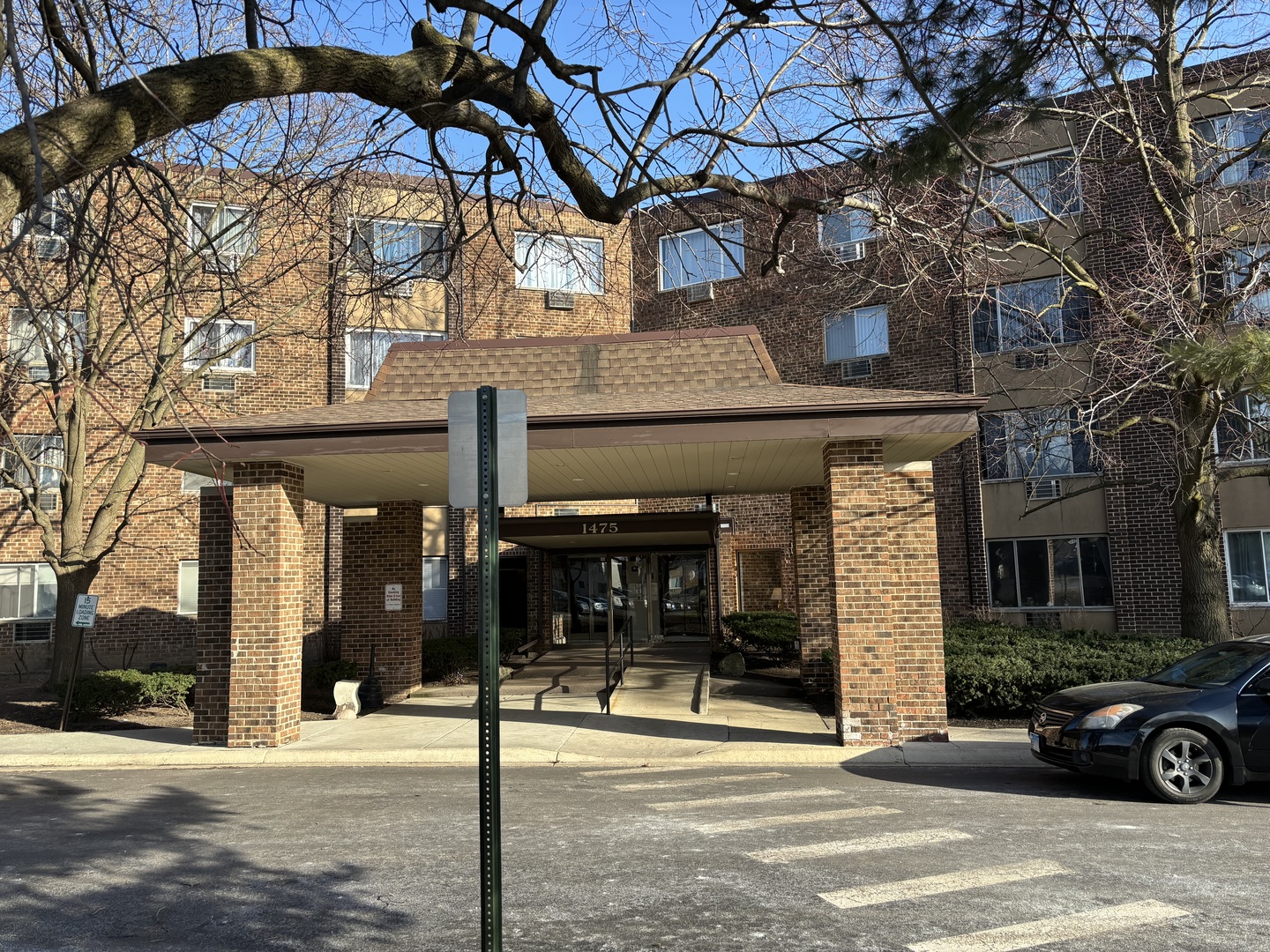 1475 Rebecca Drive Unit: 215