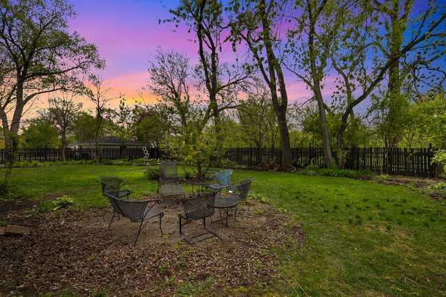 1033 W 58th Street
