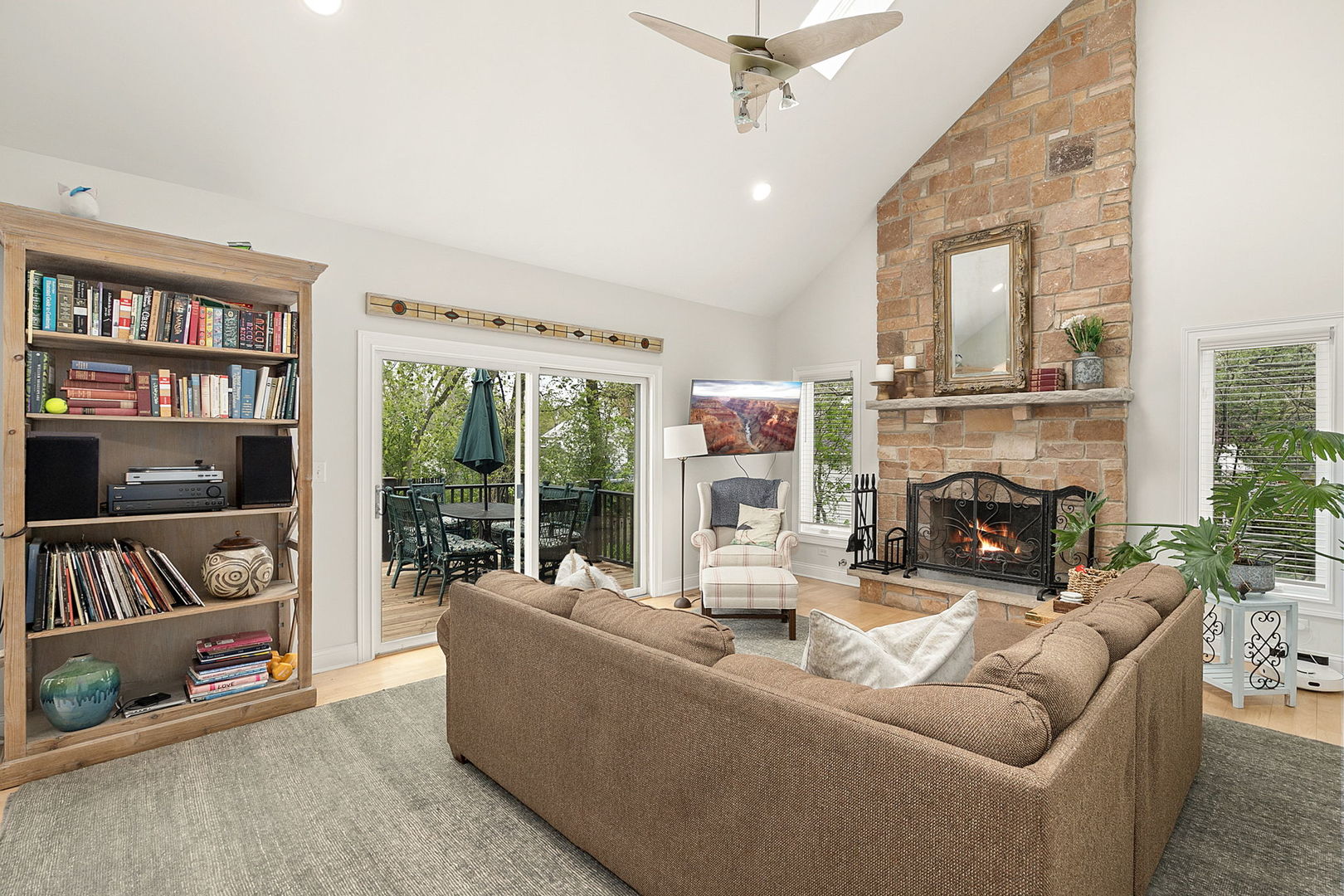 1033 W 58th Street