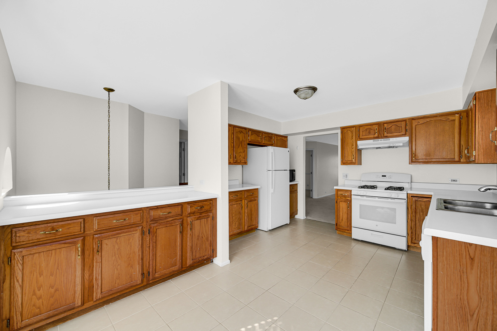 204 Glasgow Lane Unit: B204