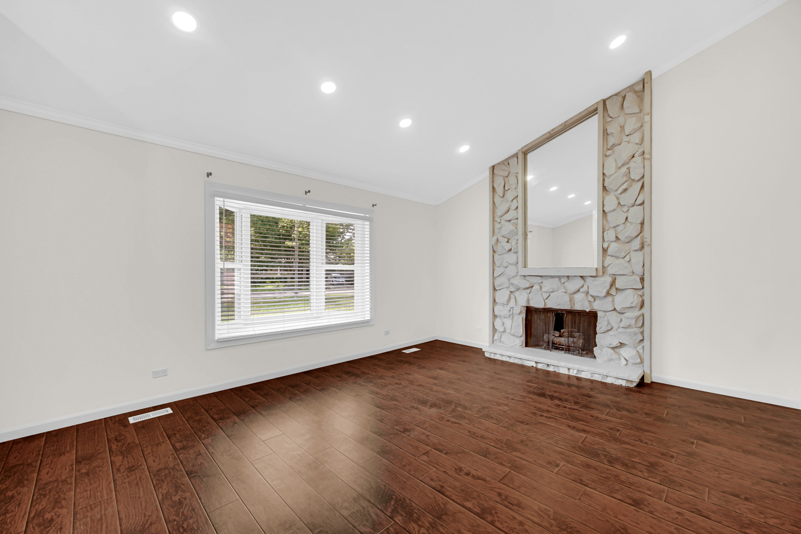 1017 FORDHAM Way