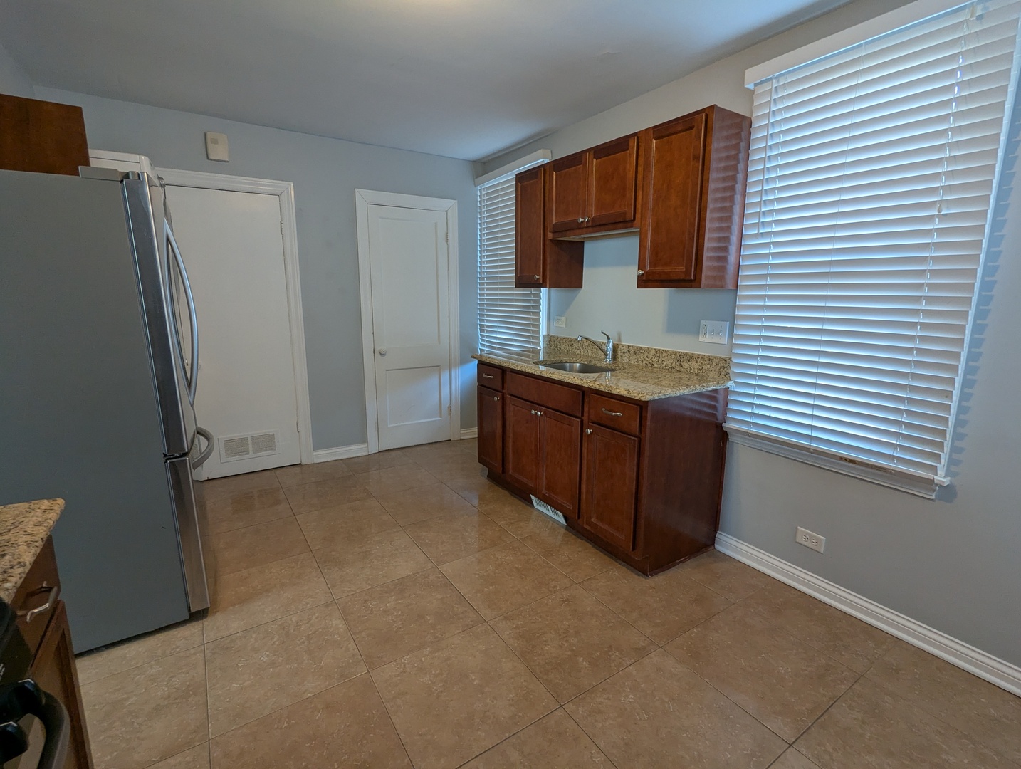 317 E PARK Avenue Unit: A