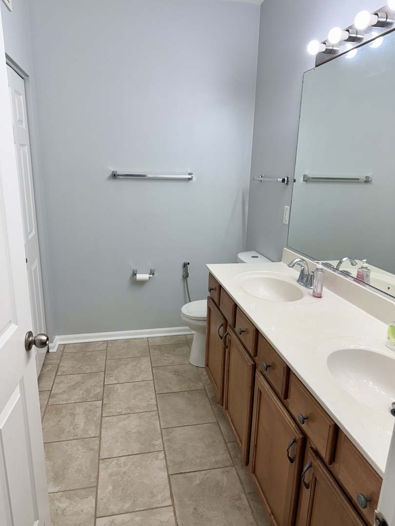 10214 Mulberry Lane Unit: B