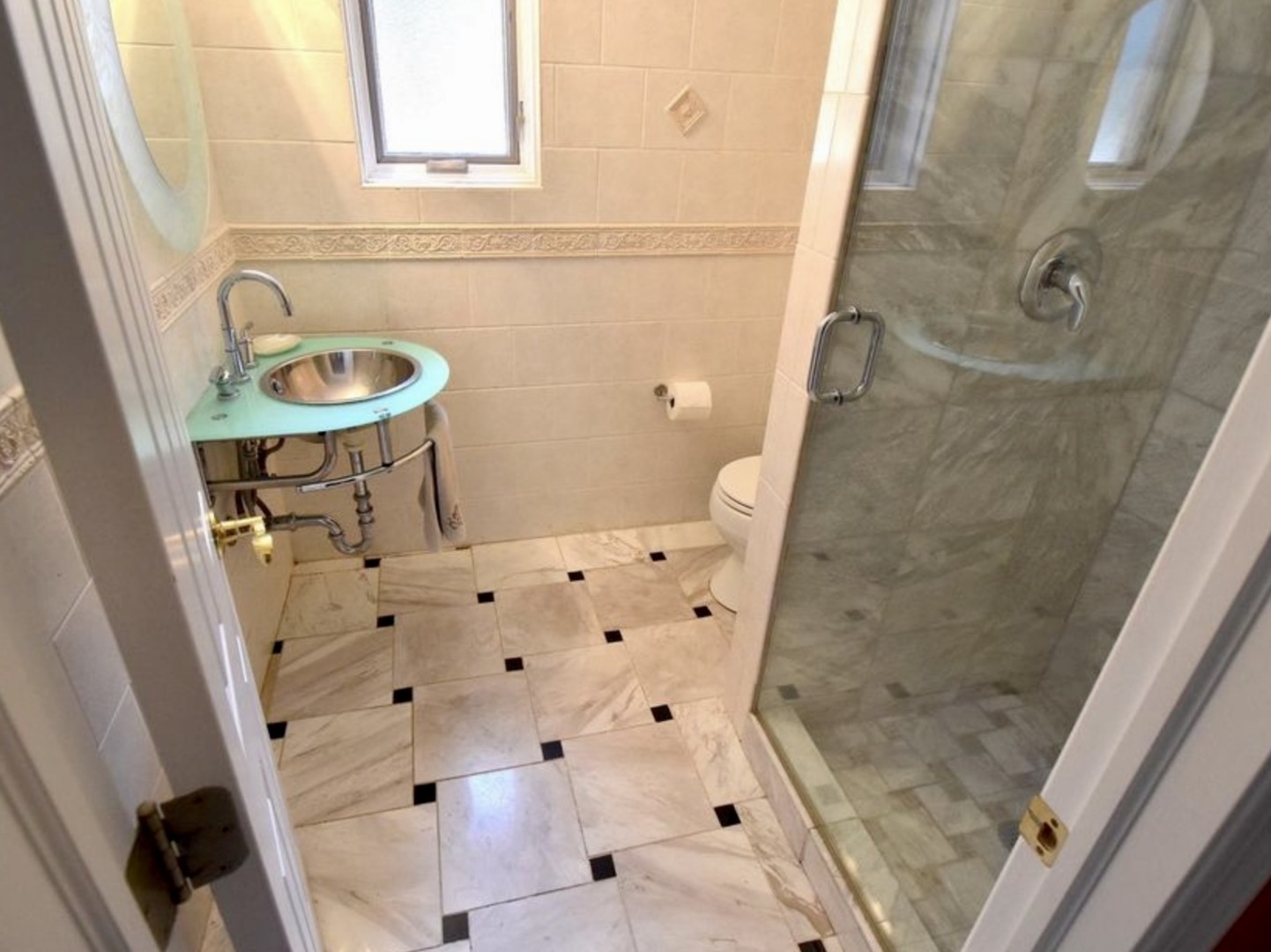 1302 S PRINCETON Avenue