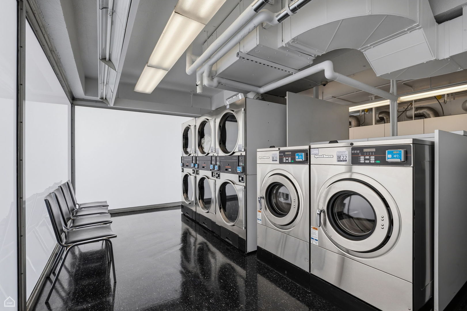 900 N Lake Shore Drive Unit: 1207