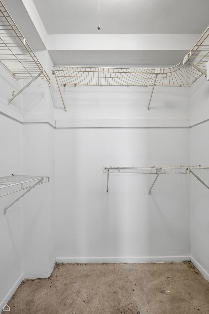 900 N Lake Shore Drive Unit: 1207